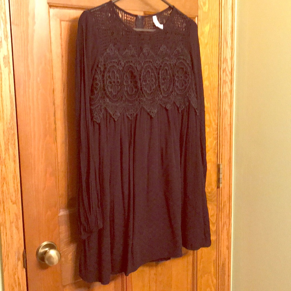 Slit sleeve peasant dress